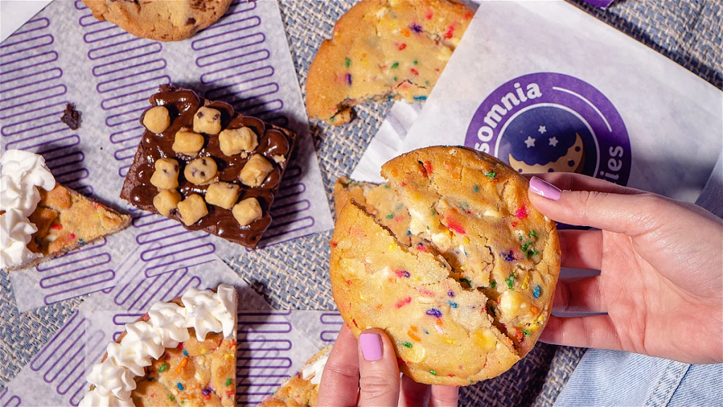 Insomnia Cookies Vs Crumbl price comparison