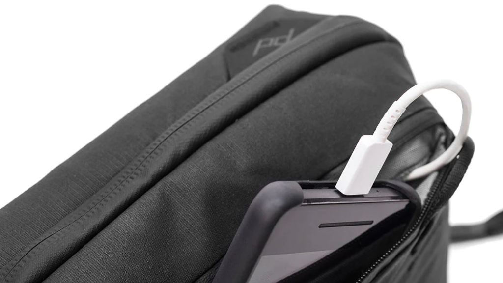 peak design tech pouch exterior